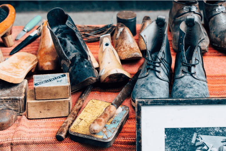 ורד חומרי גלם לתעשיית נעליים